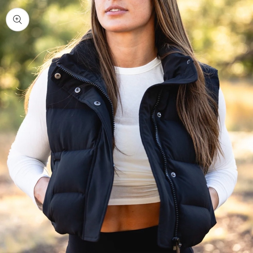 Born Primitive Fireside Cropped Puffer Vest (M)